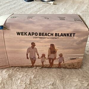 Wekapo beach blanket